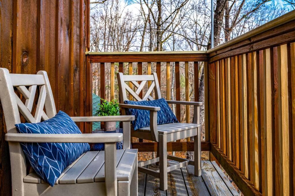The Family Stone Luxe Cabin Sleeps 12 Hot Tub Dogfriendly Dollywood Pigeon Forge Exteriér fotografie