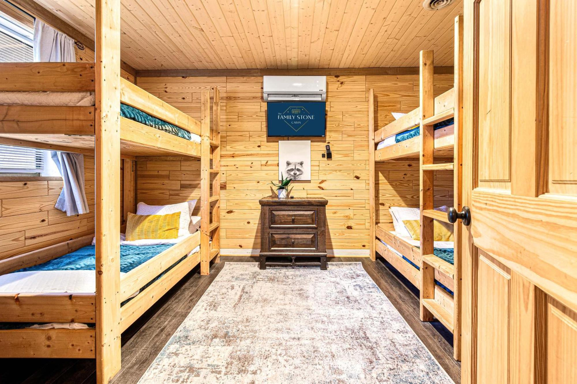 The Family Stone Luxe Cabin Sleeps 12 Hot Tub Dogfriendly Dollywood Pigeon Forge Exteriér fotografie