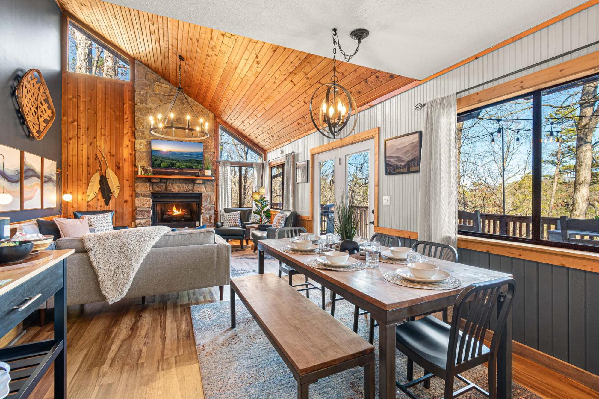 The Family Stone Luxe Cabin Sleeps 12 Hot Tub Dogfriendly Dollywood Pigeon Forge Exteriér fotografie