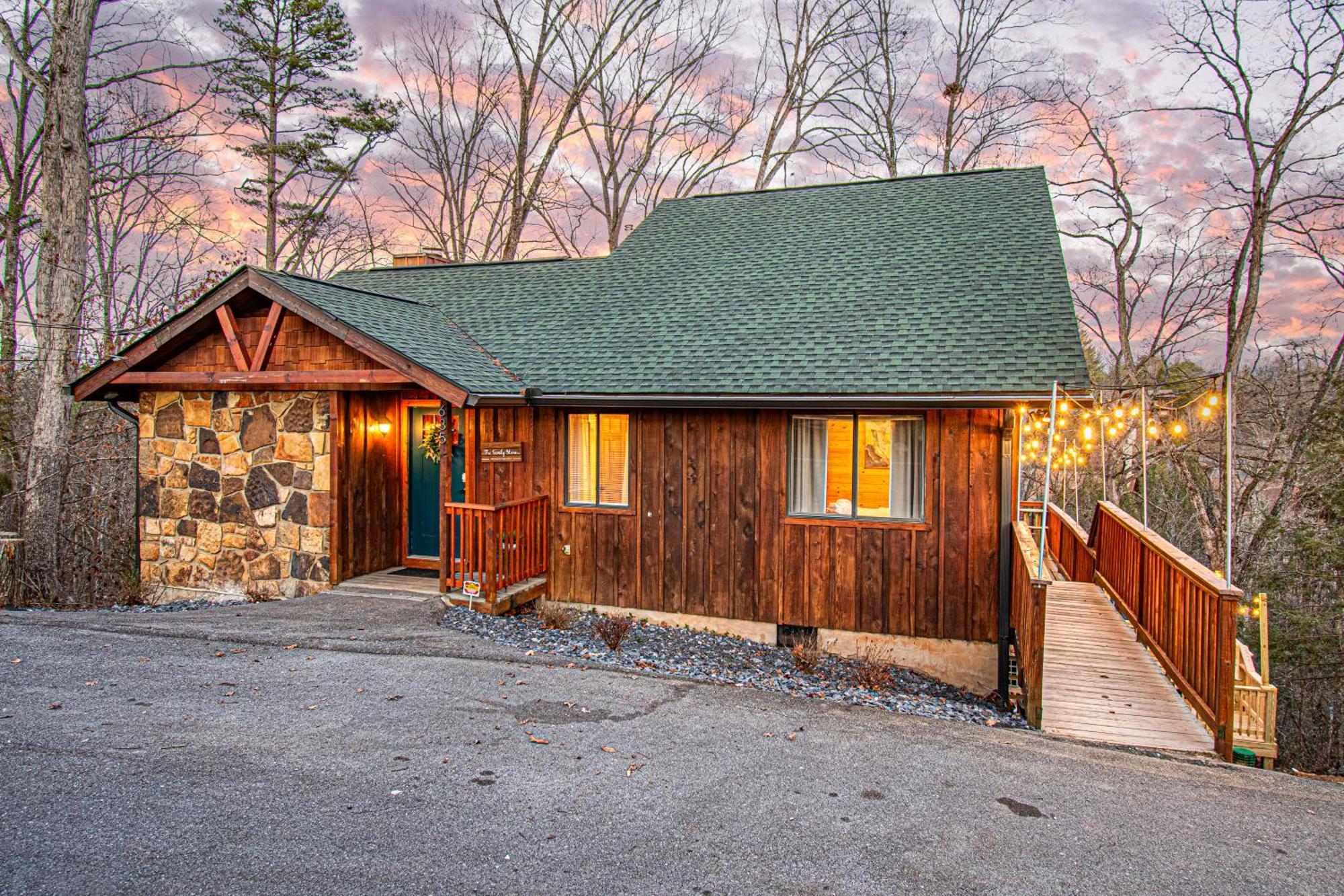 The Family Stone Luxe Cabin Sleeps 12 Hot Tub Dogfriendly Dollywood Pigeon Forge Exteriér fotografie